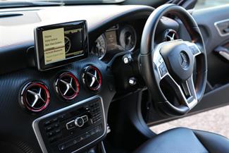 2013 Mercedes-Benz A250 - Thumbnail