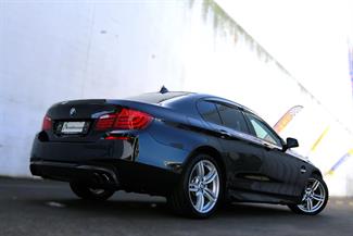 2012 BMW 528i - Thumbnail