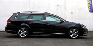 2015 Volkswagen Passat - Thumbnail