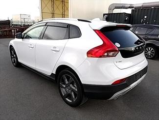 2013 Volvo V40 - Thumbnail