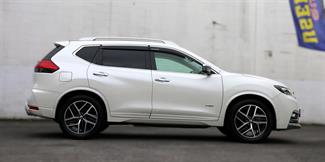 2018 Nissan X-Trail - Thumbnail