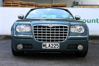 2005 Chrysler 300C - Thumbnail