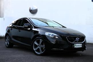 2014 Volvo V40 - Thumbnail