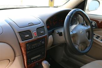 2004 Nissan Bluebird - Thumbnail