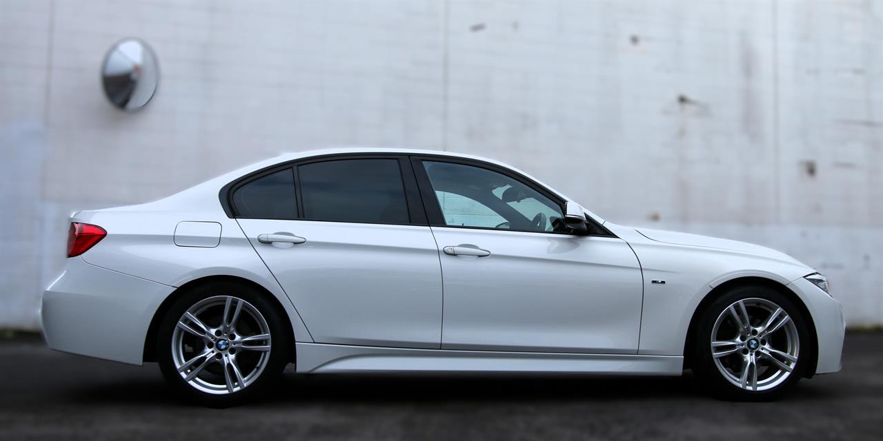 2013 BMW 320i