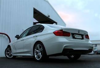 2013 BMW 320i - Thumbnail