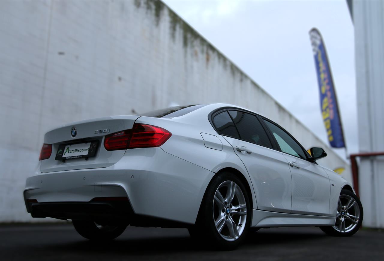 2013 BMW 320i