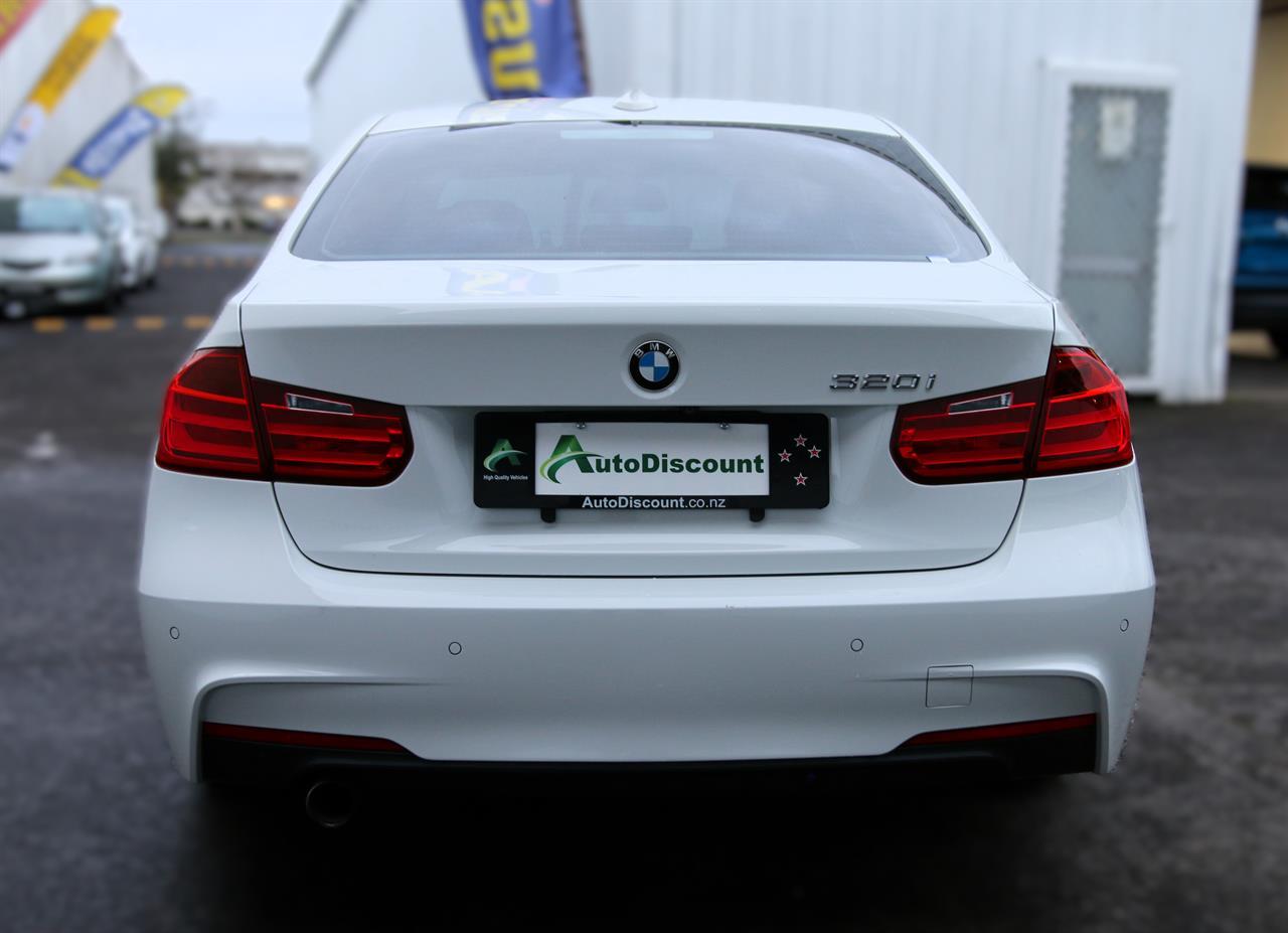 2013 BMW 320i