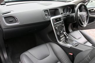 2014 Volvo S60 - Thumbnail