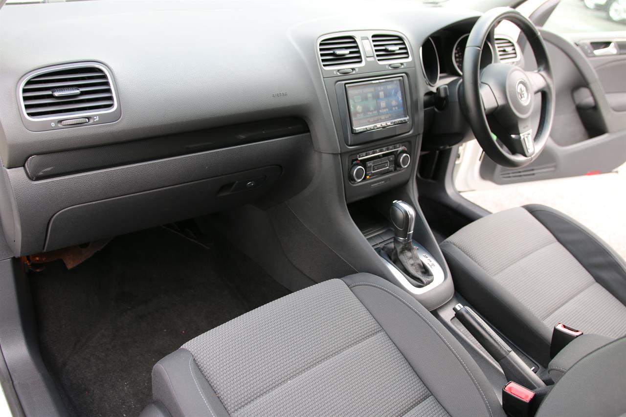 2011 Volkswagen GOLF