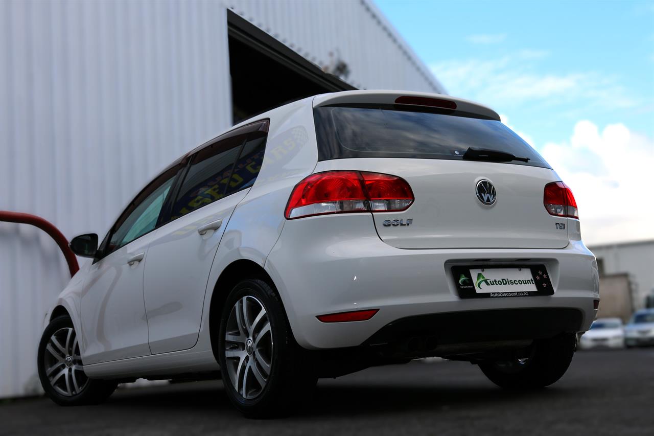 2011 Volkswagen GOLF