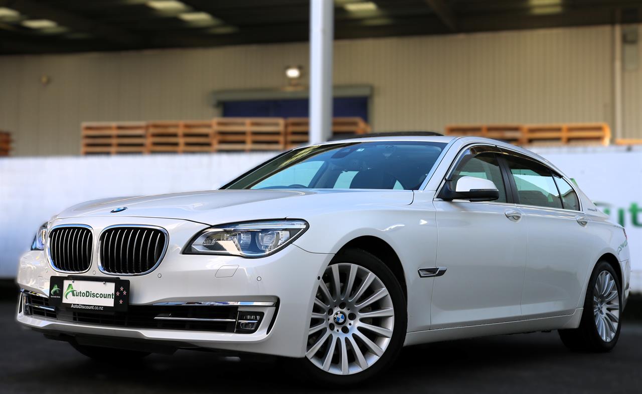 2013 BMW 740i