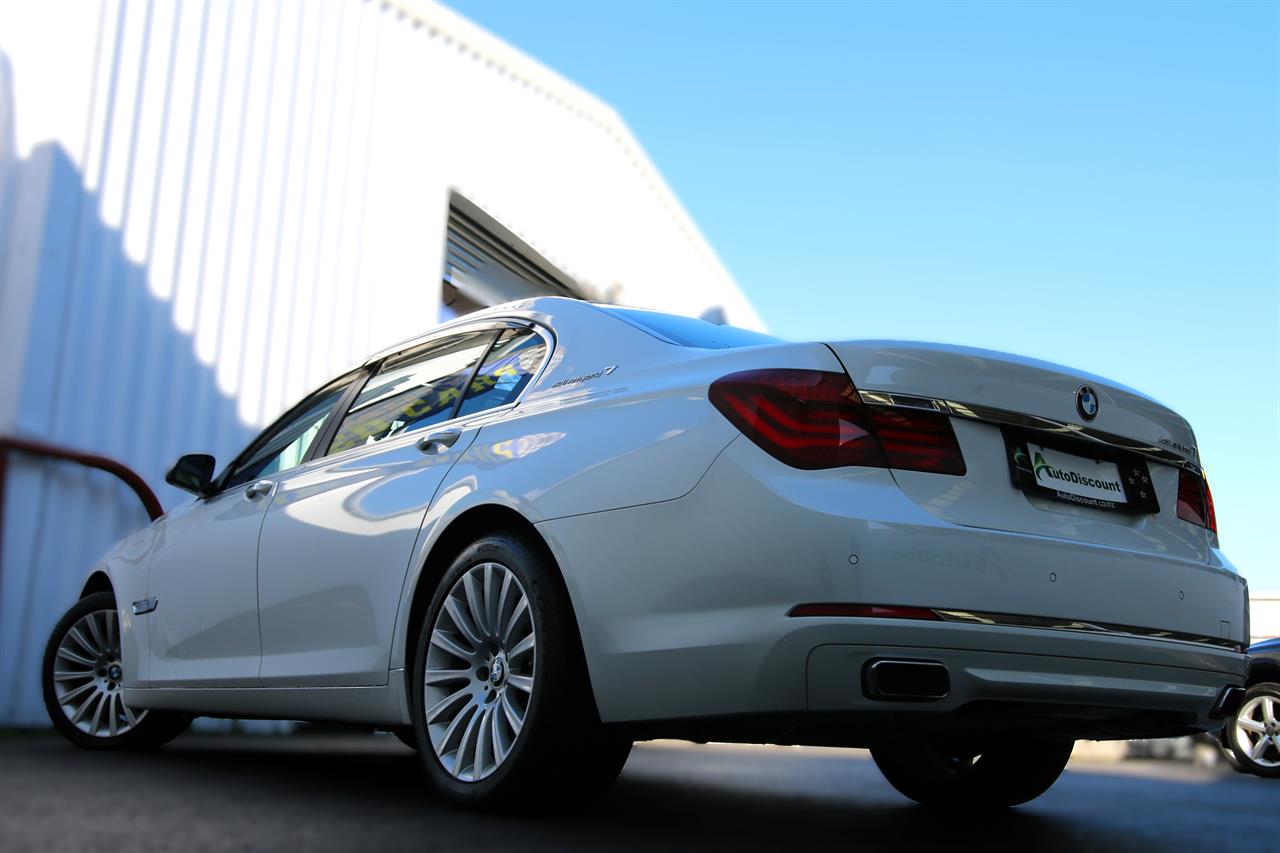 2013 BMW 740i