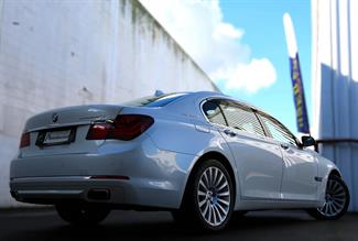 2013 BMW 740i - Thumbnail