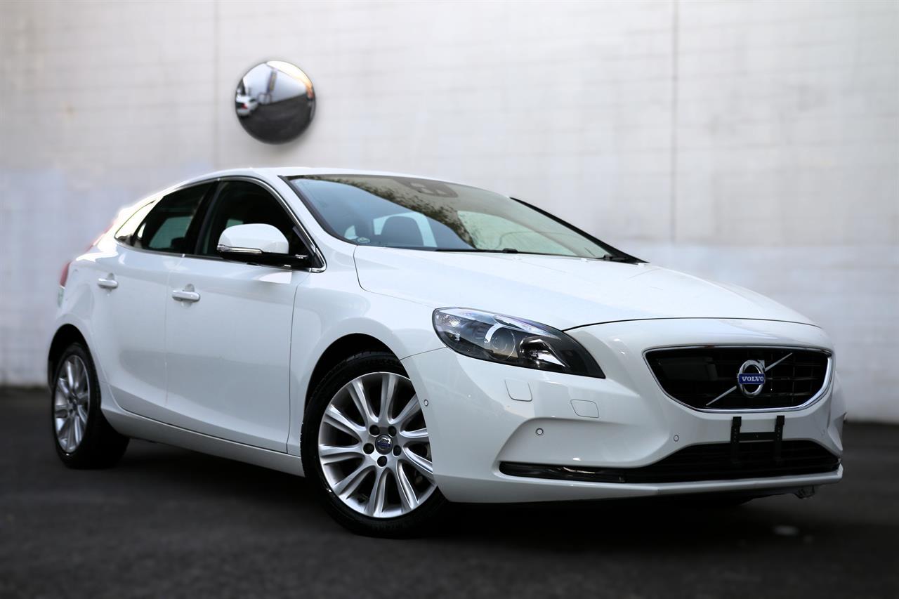 2015 Volvo V40