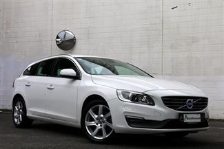 2013 Volvo V60 - Thumbnail