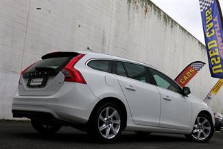 2013 Volvo V60 - Thumbnail