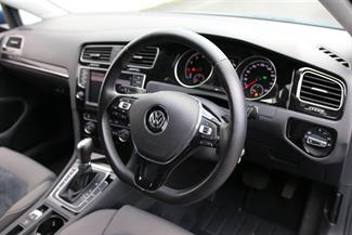 2014 Volkswagen Golf - Thumbnail