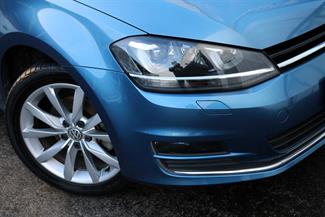 2014 Volkswagen Golf - Thumbnail