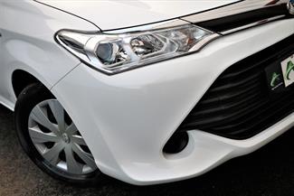 2016 Toyota Corolla - Thumbnail