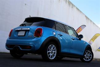 2014 Mini Cooper - Thumbnail