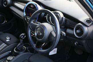 2014 Mini Cooper - Thumbnail